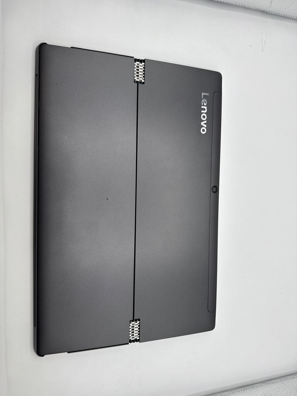 Lenovo Miix 520 Refurbished 2-1 Convertible Laptop - Core i5-8250U, 8GB, 256GB, Win 11 Pro