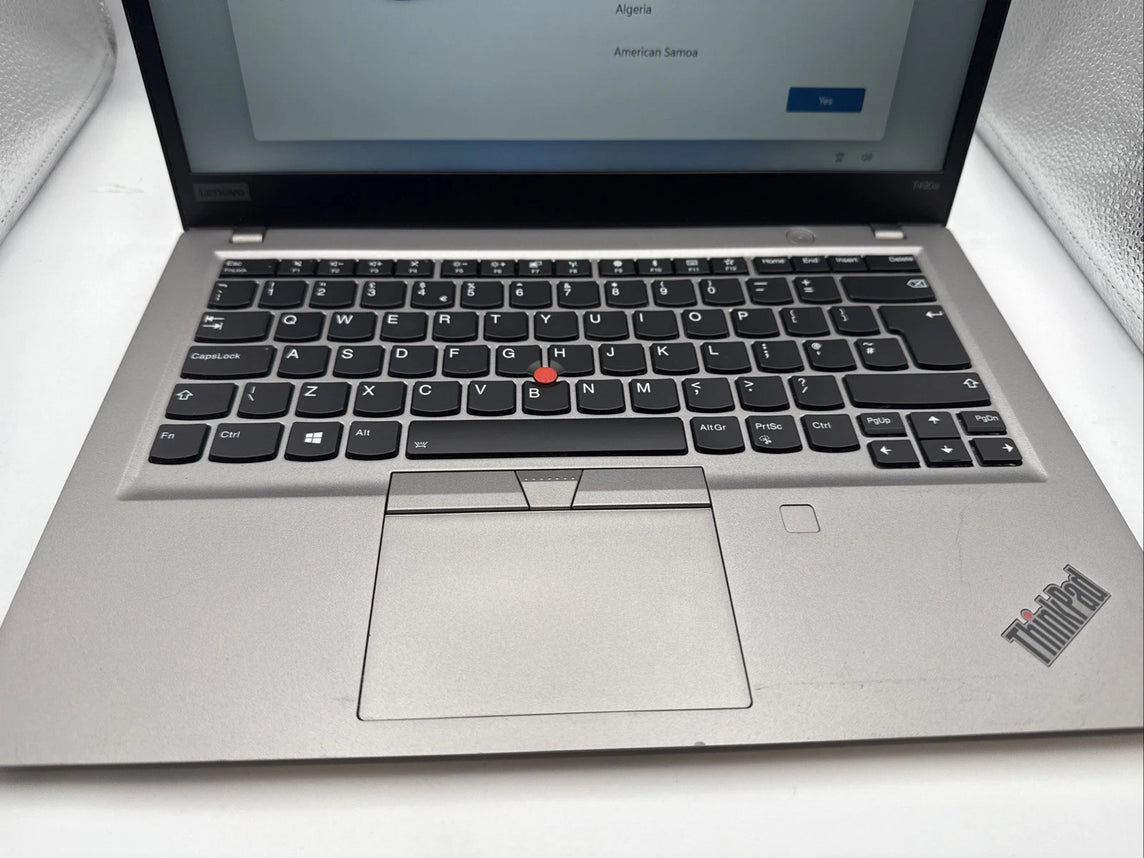Lenovo ThinkPad T490s Touchscreen Laptop - 14" Full HD Intel Core i5-8265U 8GB 256GB SSD Windows 11 Pro (Silver)